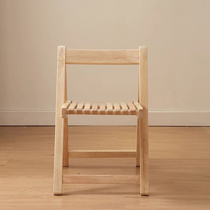 Moderner klappbarer rechteckiger Esszimmerstuhl im nordischen Stil aus Rubberwood mit Latten-Rückenlehne für das Esszimmer 