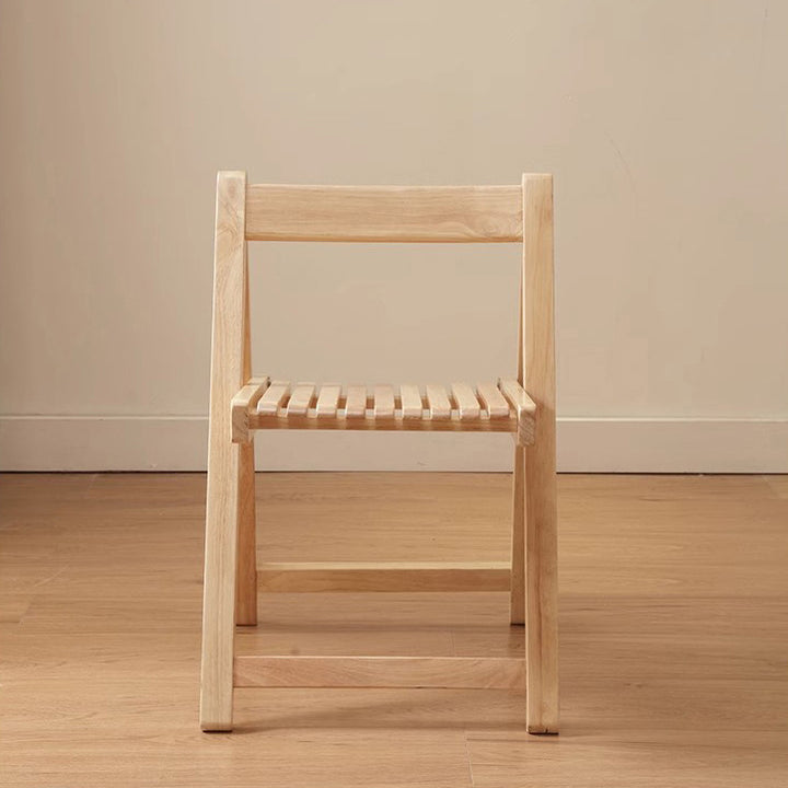 Moderner klappbarer rechteckiger Esszimmerstuhl im nordischen Stil aus Rubberwood mit Latten-Rückenlehne für das Esszimmer 