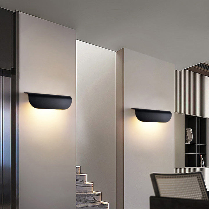 Moderne minimalistische wasserdichte rechteckige Aluminium-Glas-LED-Wandleuchte für Außenbereiche 