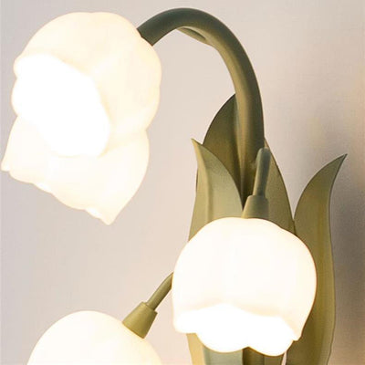 Moderne minimalistische Glocken-Orchidee Eisen PC Schirm 5-Licht Wandleuchte für Wohnzimmer 