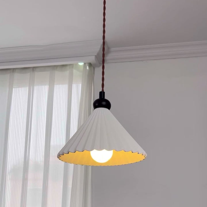Traditional Vintage Cone Pleated Ceramic Shade Wood 1-Light Pendant Light For Living Room