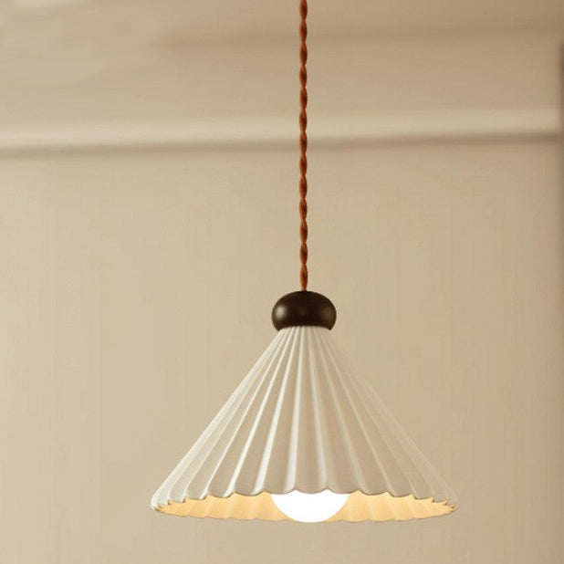 Traditional Vintage Cone Pleated Ceramic Shade Wood 1-Light Pendant Light For Living Room