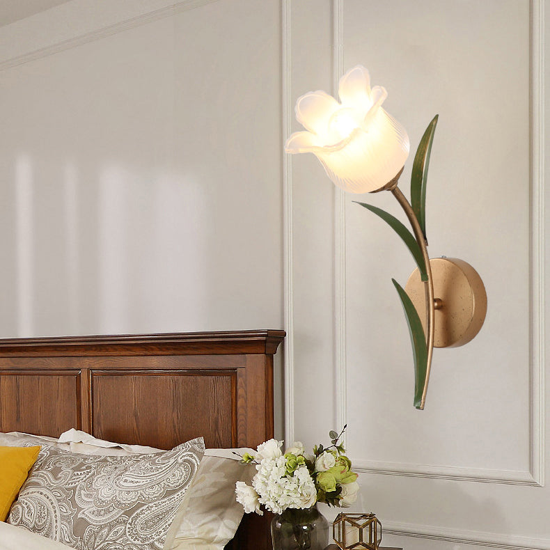 Traditional Rustic Floral Leaf Iron Glass 1/2 Light Wall Sconce Lamp For Living Room