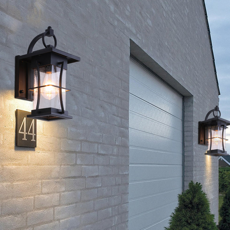 Aplique de pared de 1 luz con pantalla de vidrio, marco de hardware rectangular, cilindro impermeable chino tradicional para patio exterior 