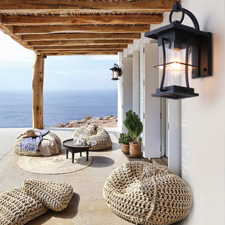 Aplique de pared de 1 luz con pantalla de vidrio, marco de hardware rectangular, cilindro impermeable chino tradicional para patio exterior 