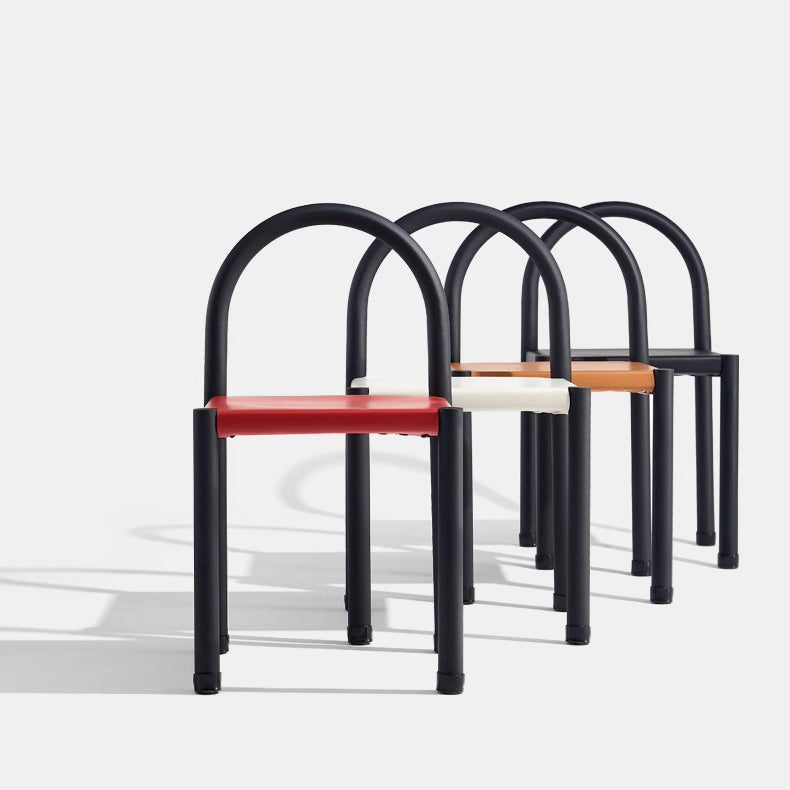 Chaise de salle à manger contemporaine nordique en cuir et acier au carbone, dossier demi-rond, pour salle à manger 