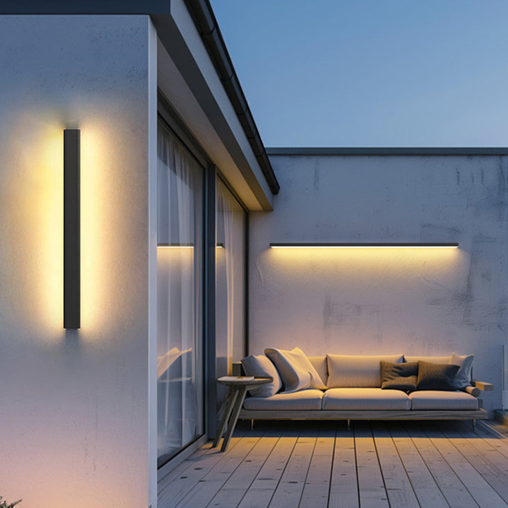 Modern Minimalist Outdoor Waterproof Long Aluminum Acrylic LED Wall Sconce Lamp For Outdoor Patio