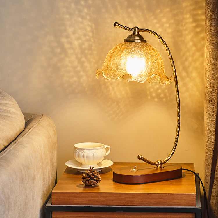 BS_Lighting_LC04104_10_1080x.