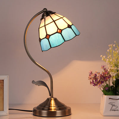 Traditional Tiffany Curved Pole Flower Shape Hardware Base Stained Glass 1-Light Table Lamp For Bedroom