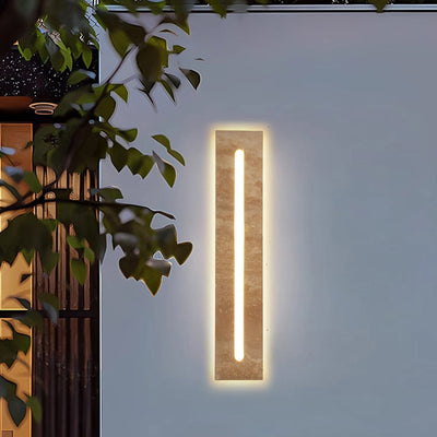Moderne minimalistische Außen- und Innen-Wandleuchte mit rechteckigem gelbem Travertinrahmen und Acrylschirm für das Wohnzimmer 