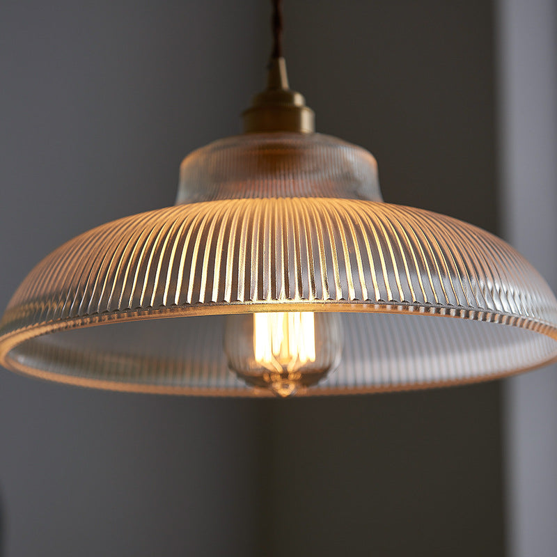 Lustre suspendu à une lumière en forme de couvercle de pot rond vintage traditionnel en laiton avec rayures en verre pour salon 