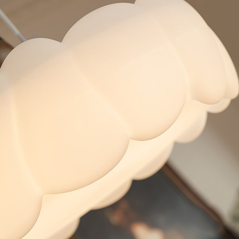 Moderne Mid-Century runde Blütenblattform Eisenrahmen Acrylschirm LED Semi-Flush-Mount-Deckenleuchte für das Wohnzimmer 