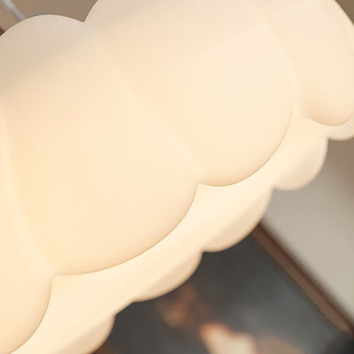 Moderne Mid-Century runde Blütenblattform Eisenrahmen Acrylschirm LED Semi-Flush-Mount-Deckenleuchte für das Wohnzimmer 