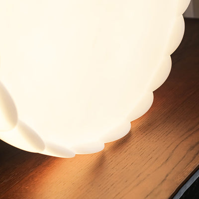 Moderne Mid-Century runde Blütenblattform Eisenrahmen Acrylschirm LED Semi-Flush-Mount-Deckenleuchte für das Wohnzimmer 
