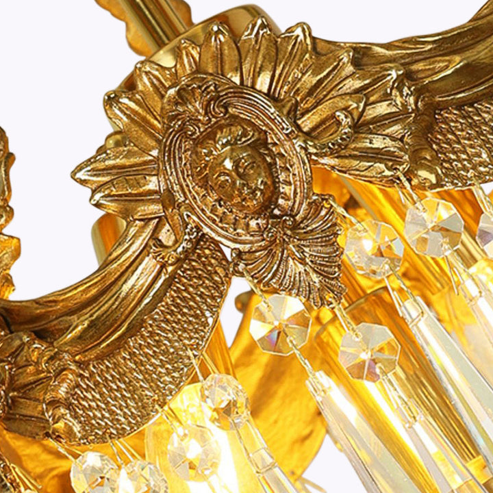 Lustre à 3 lumières en cristal sculpté rond traditionnel français avec cadre en cuivre pour salon 