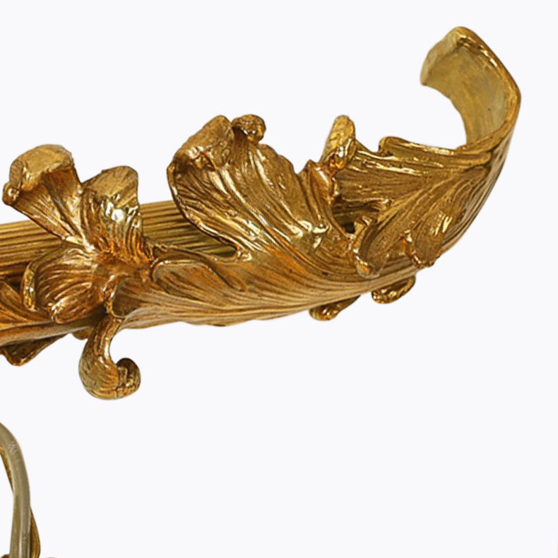 Lustre à 3 lumières en cristal sculpté rond traditionnel français avec cadre en cuivre pour salon 