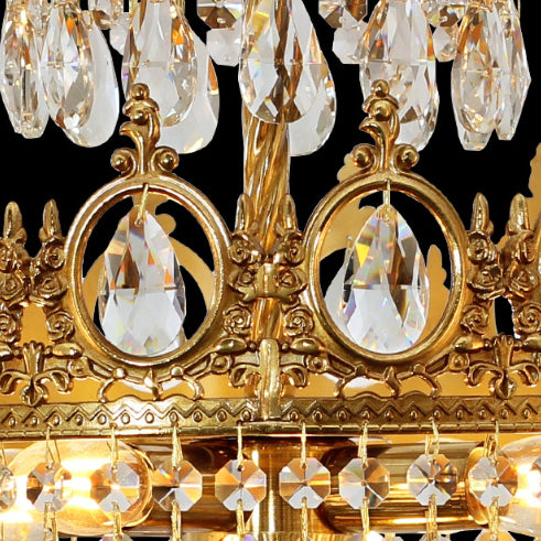 Chandelier à 9 lumières pour salon avec cadre en cuivre et cristal taillé en forme de couronne ronde traditionnelle française 