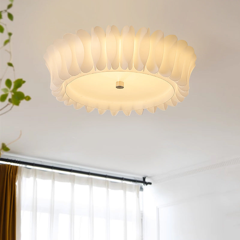 مصباح سقف LED بتصميم دائري عصري من الشمال بإطار حديدي وظل PVC لغرفة النوم 