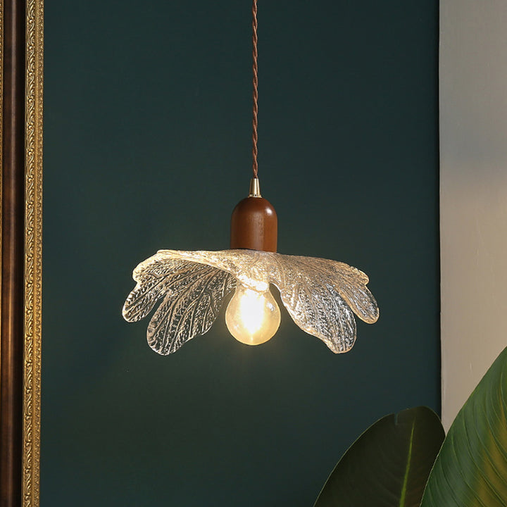 Lustre suspendu traditionnel vintage en laiton floral avec abat-jour en verre et bois à 1 lumière pour salon 
