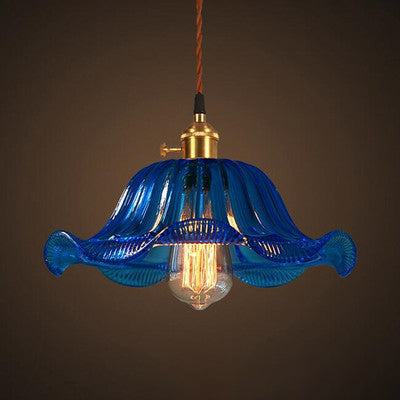 Traditional Chinese Petal Glass Shade Copper Iron 1-Light Pendant Light For Living Room