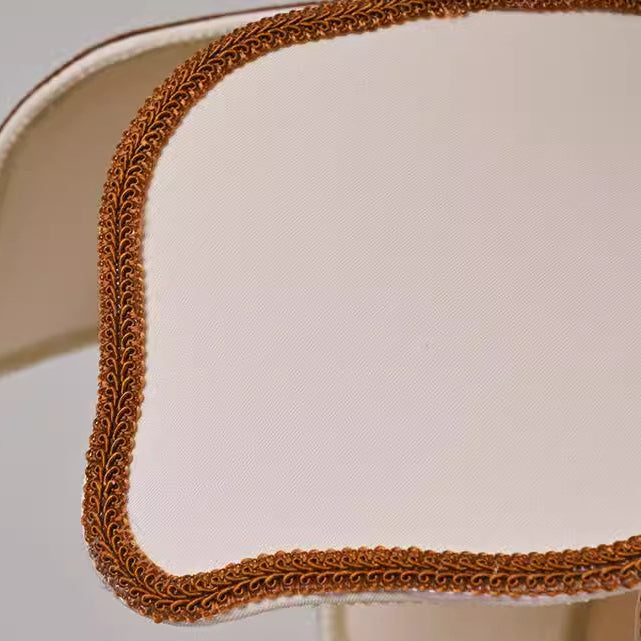Traditionelle französische mehrschichtige Blütenblattstoffschirm Holz 1-Licht Pendelleuchte für Wohnzimmer 