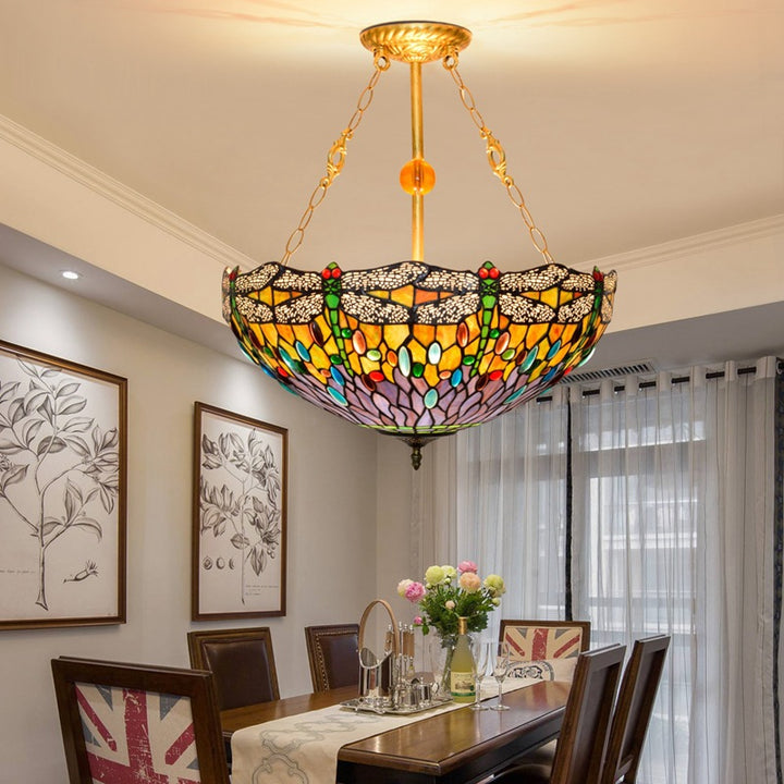 Traditioneller Tiffany Rundkuppel-Libellen-Eisen-Buntglas-3-Licht-Kronleuchter für das Wohnzimmer 