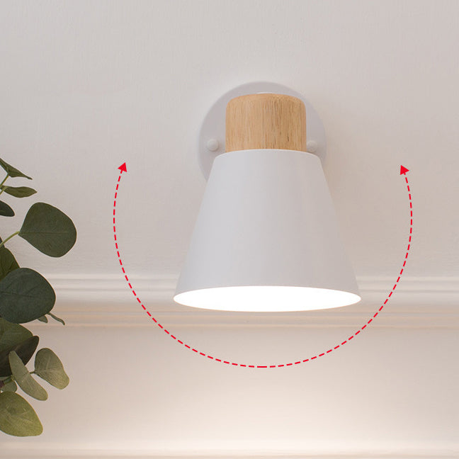 Moderne minimalistische runde Hornform Holz Eisen 1-Licht Wandleuchte für Schlafzimmer 
