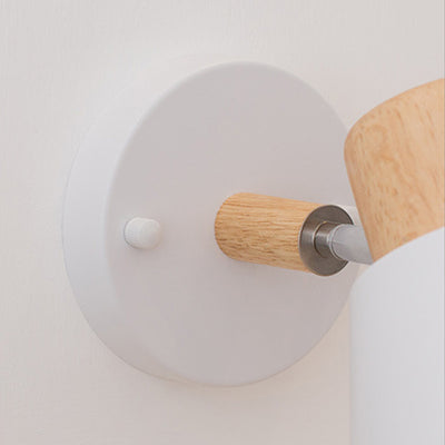 Moderne minimalistische runde Hornform Holz Eisen 1-Licht Wandleuchte für Schlafzimmer 