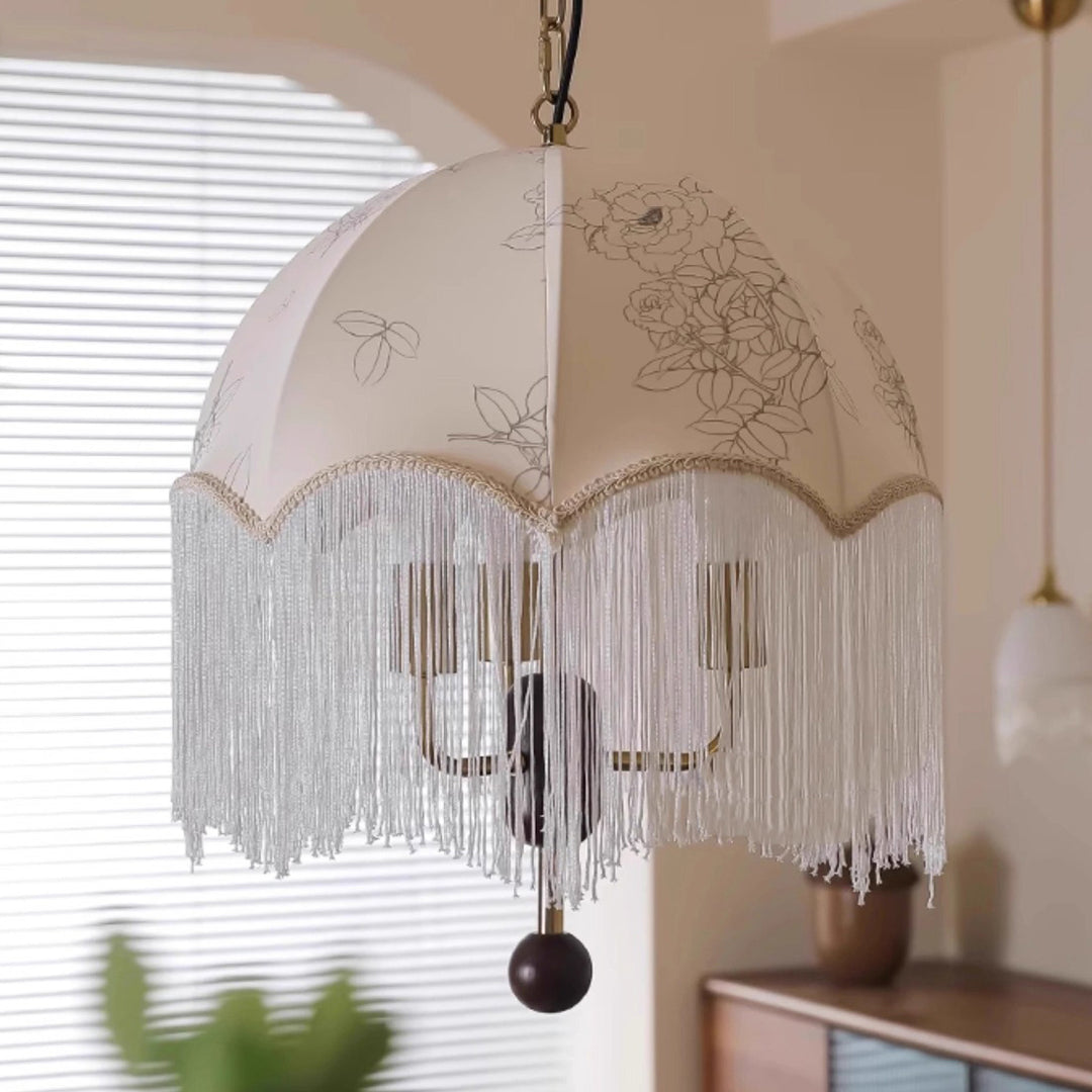 Traditionelle französische Kuppel mit floralem Stoffschirm, Quaste, Holz, Metall 3-Licht Pendelleuchte für Wohnzimmer 
