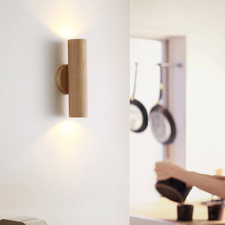 Applique murale LED en bois de caoutchouc à grain de bois cylindrique minimaliste moderne pour chambre 