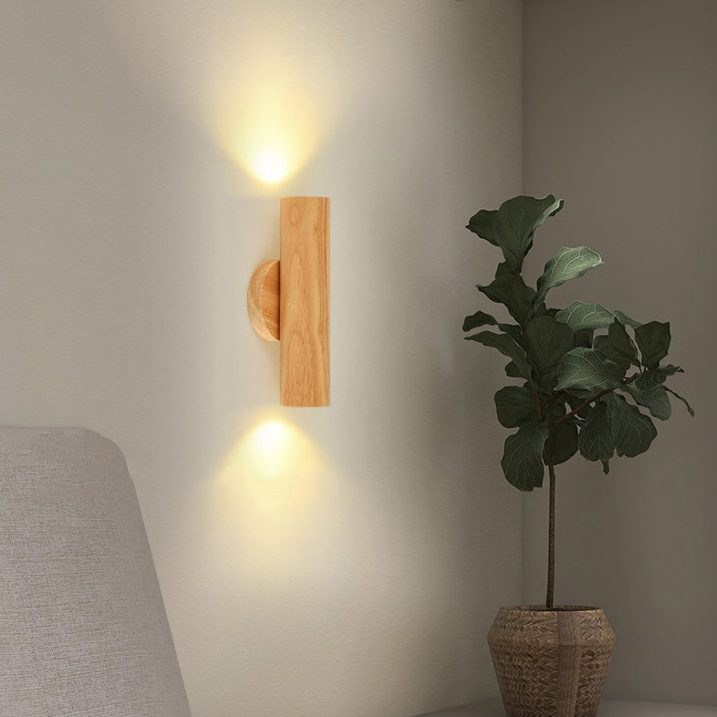 Applique murale LED en bois de caoutchouc à grain de bois cylindrique minimaliste moderne pour chambre 