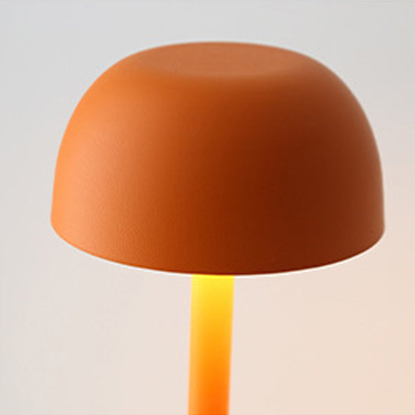 Zeitgenössische nordische runde Zylinder Aluminium LED Tischlampe für das Wohnzimmer 