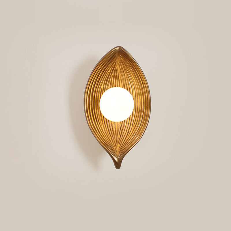 Traditional Japanese Resin Rotomolding Leaf-Shaped 1-Light Wall Sconce Lamp For Bedroom Or Hallway