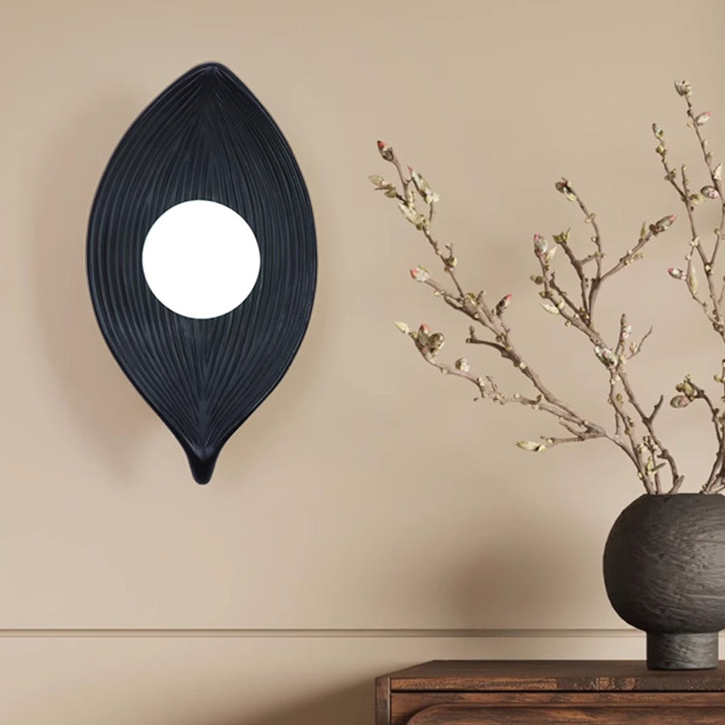 Traditional Japanese Resin Rotomolding Leaf-Shaped 1-Light Wall Sconce Lamp For Bedroom Or Hallway