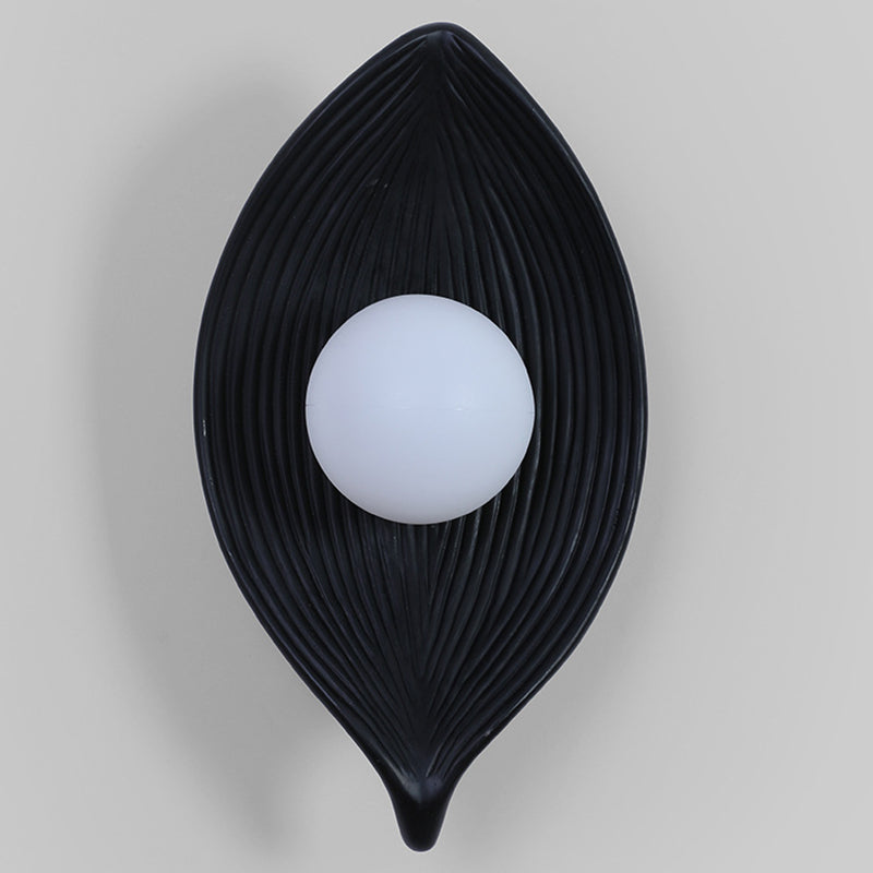 Traditional Japanese Resin Rotomolding Leaf-Shaped 1-Light Wall Sconce Lamp For Bedroom Or Hallway