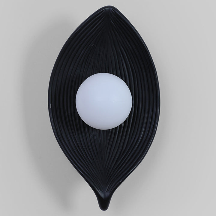 Traditional Japanese Resin Rotomolding Leaf-Shaped 1-Light Wall Sconce Lamp For Bedroom Or Hallway