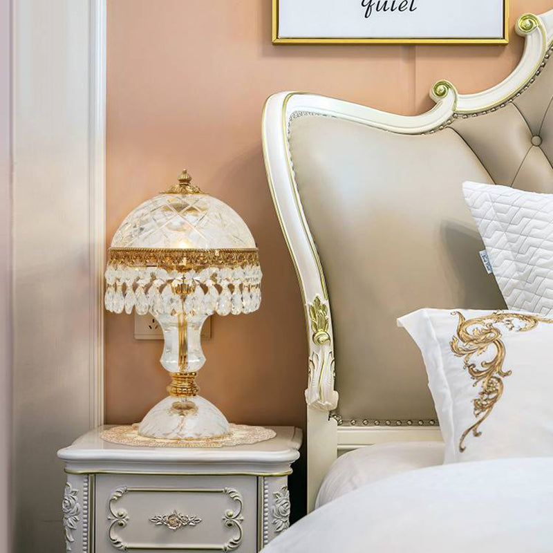 Traditional Luxury Brass Crystal Jellyfish-Shaped 1-Light Table Lamp For Bedside Or Living Room