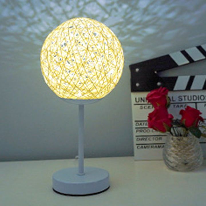Moderne Art Deco Mond Eisen Rattan LED Tisch Lampe Für Schlafzimmer 