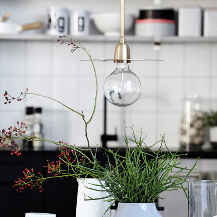 Moderne minimalistische runde Pendelleuchte aus Eisen und Glas, 1-flammig, für das Wohnzimmer 