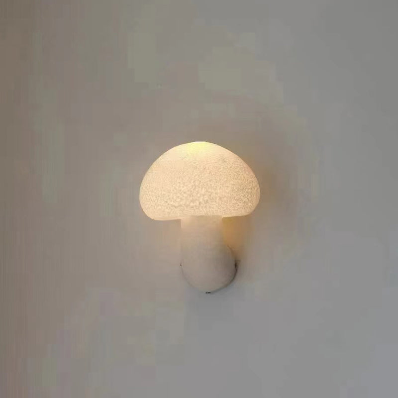 Applique murale LED en résine créative contemporaine en forme de champignon pour extérieur 