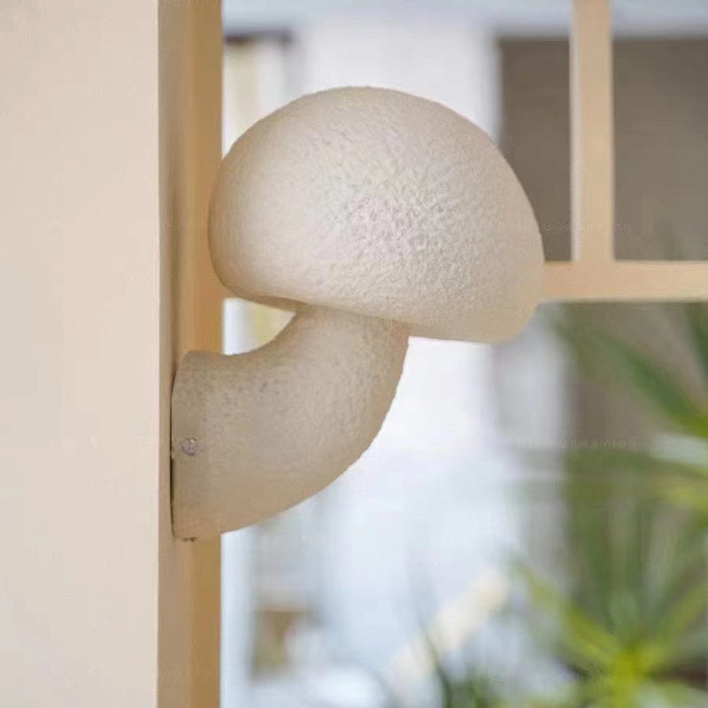 Applique murale LED en résine créative contemporaine en forme de champignon pour extérieur 
