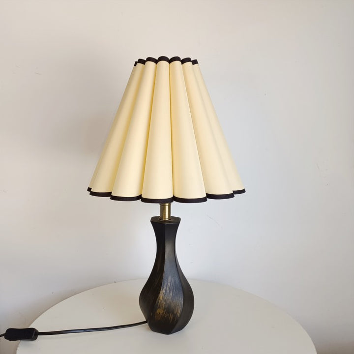Lampe de table 1 lumière en bois et tissu vintage traditionnel pour salon 