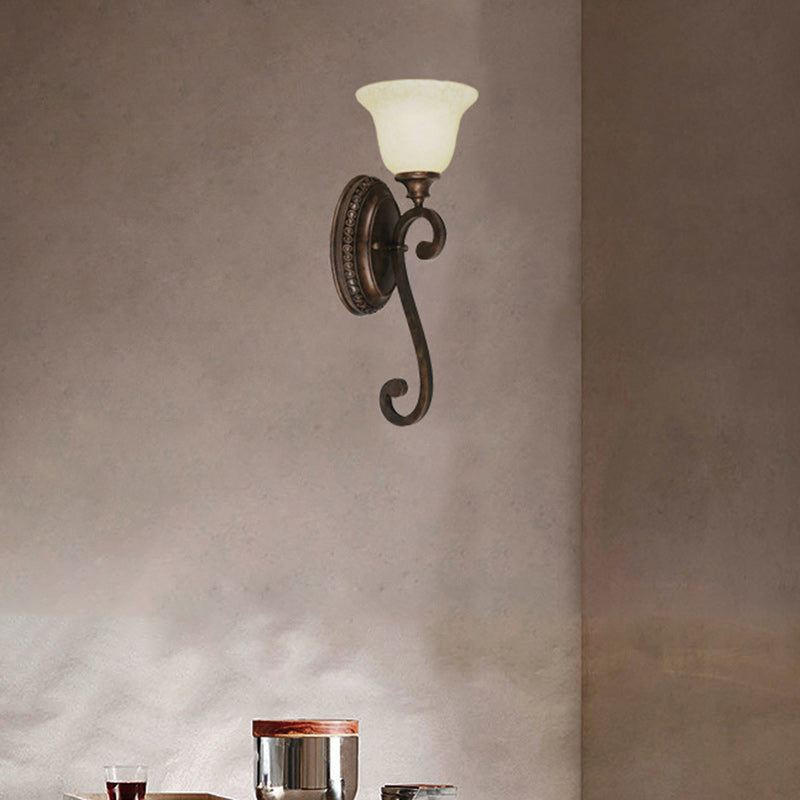 Traditionelle rustikale Cup Eisen Glas 1-Licht Wandleuchte Lampe für Wohnzimmer 