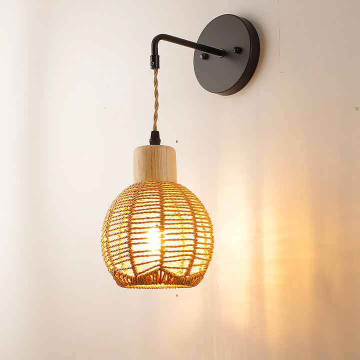 Traditionelle japanische ovale Wandleuchte aus Eisen, Holz und Rattan mit 1 Licht für Wohnzimmer 
