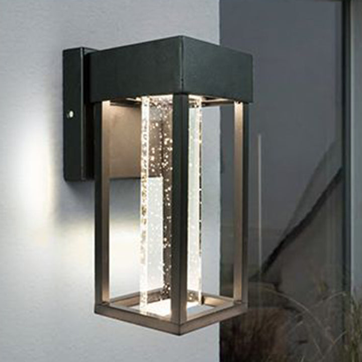 Moderne minimalistische rechteckige Aluminiumglas-LED-Wandleuchterlampe für den Garten 