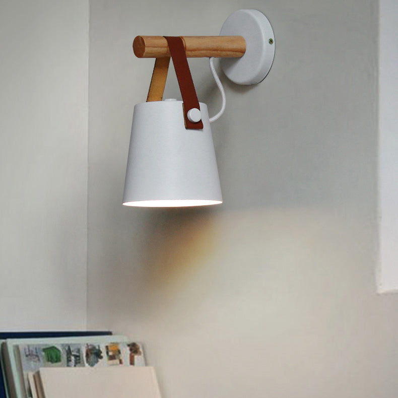Lámpara de Aplique de Pared de 1 Luz de Madera y Hierro Nórdico Contemporáneo para Sala de Estar 