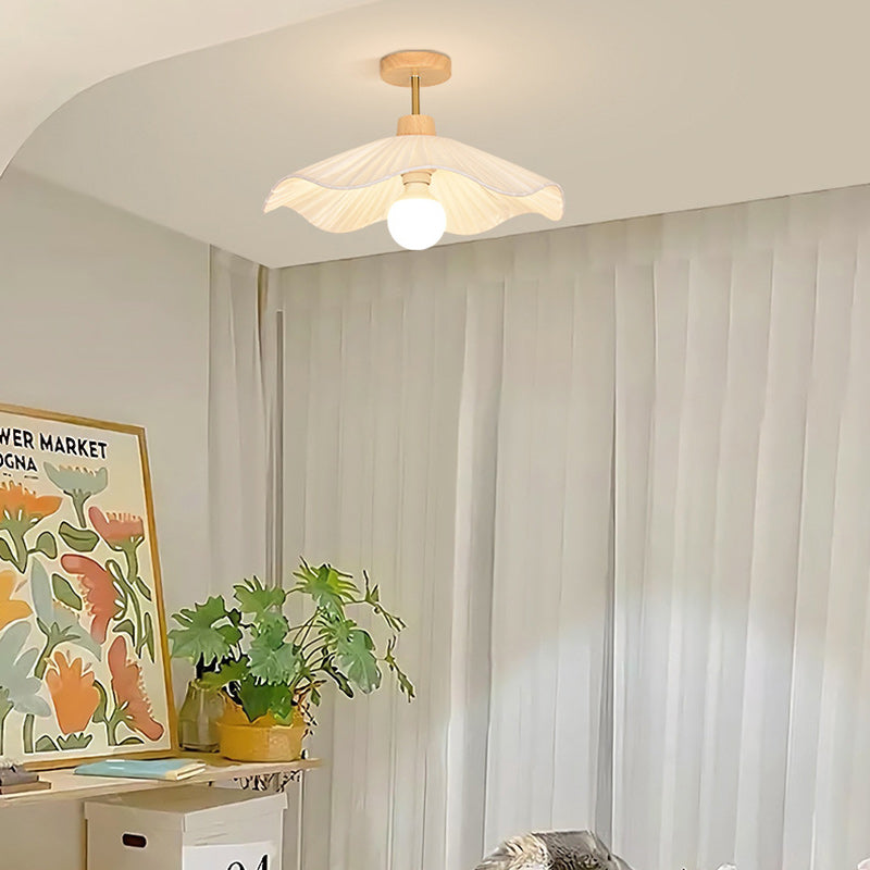 Moderne 1-flammige Deckenleuchte mit halbbündiger Montage in Küstenwellen-Optik aus Holzgewebe für Wohnzimmer 