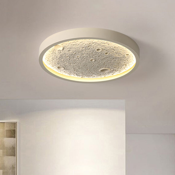 Contemporary Creative Round Iron Resin LED Flush Mount Ceiling Light For Living Room