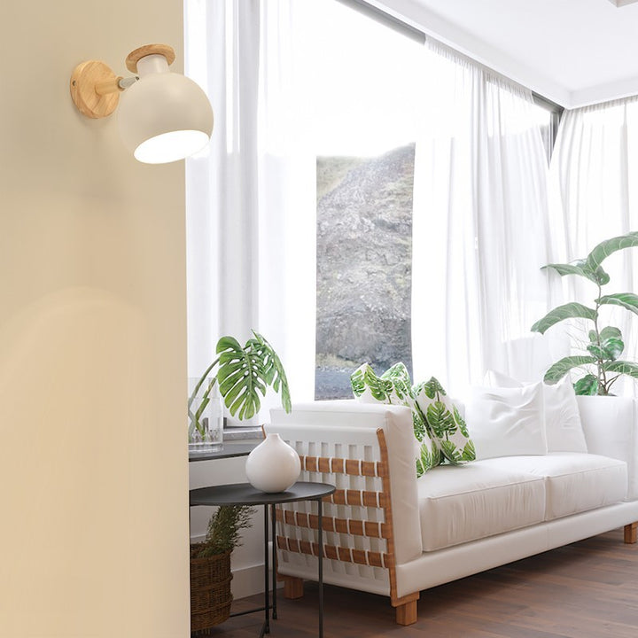 Zeitgenössische kreative runde Holz-Eisen-Wandleuchte mit 1 Licht für das Wohnzimmer 