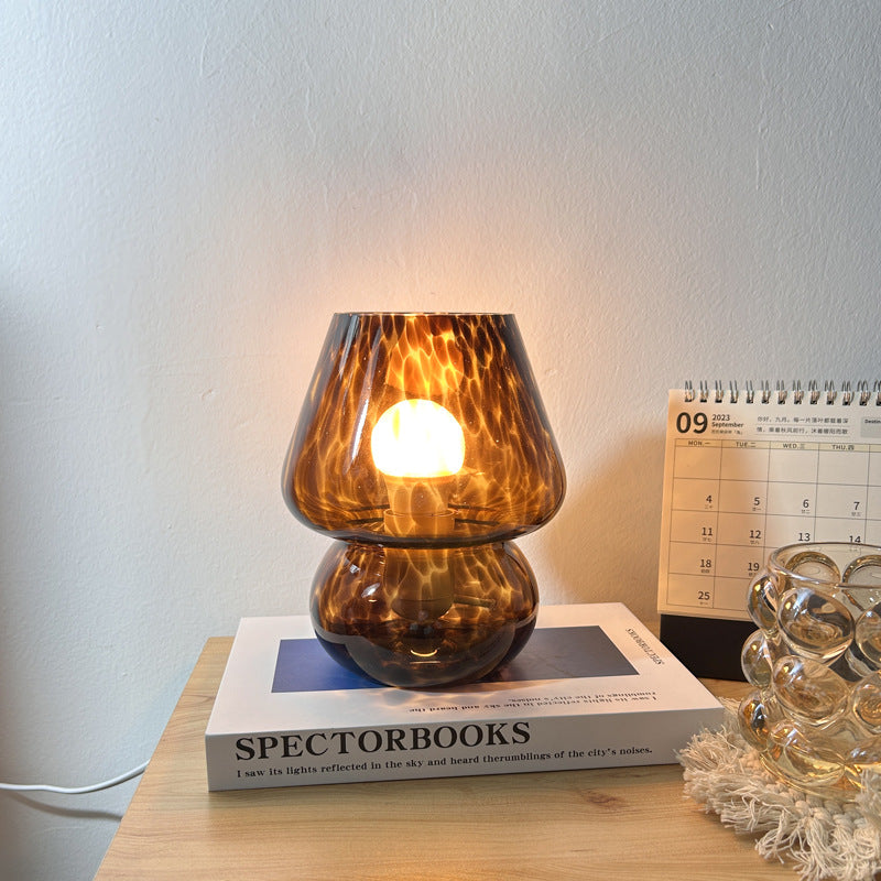 Zeitgenössische kreative ovale Glas-Tischlampe mit 1 Licht für das Wohnzimmer 